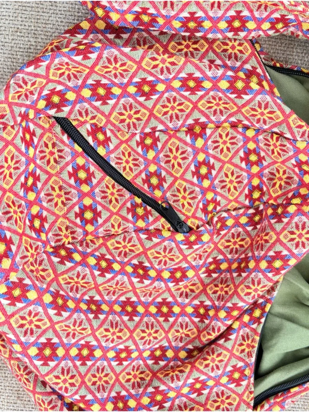 tet COLLECTION if u know u know Pink Red Patterned Hobo Bag